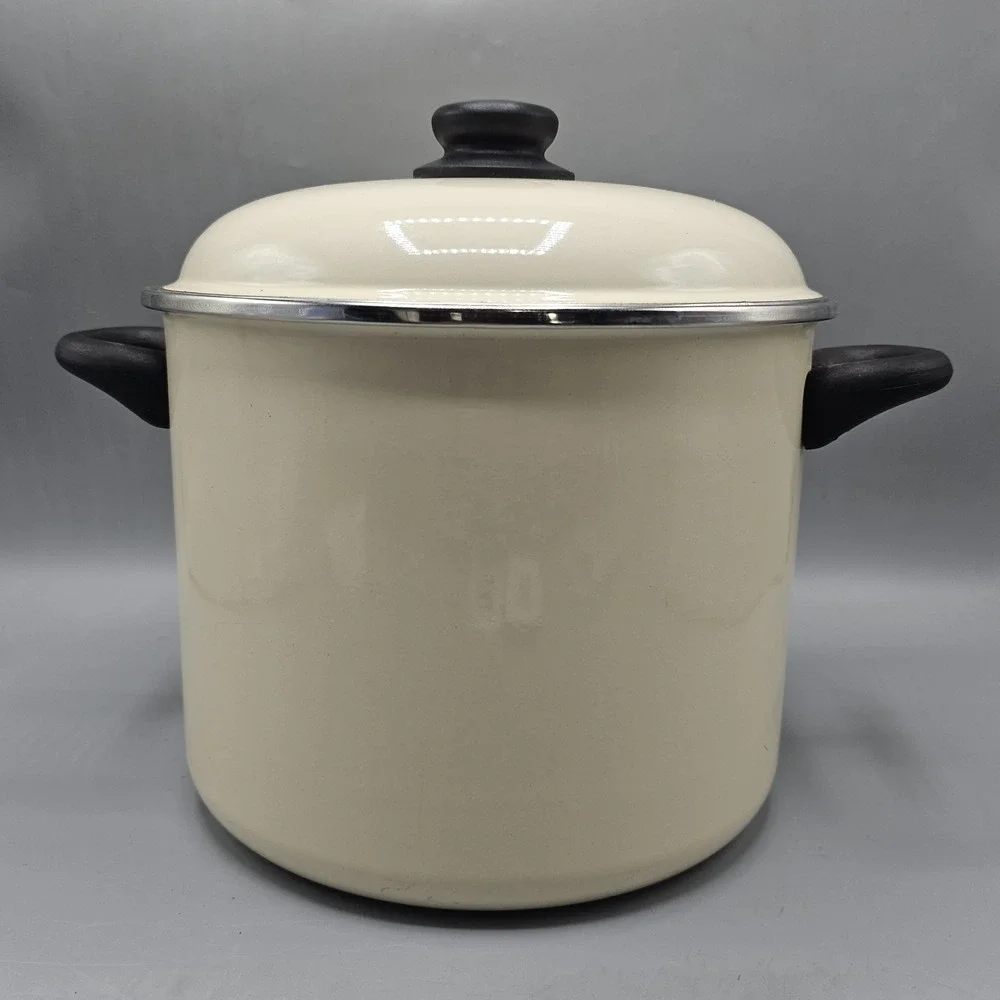 Megaware Cream 9 QT Enameled Stockpot Sauce Pan Pot Gas Electric Induction Spain